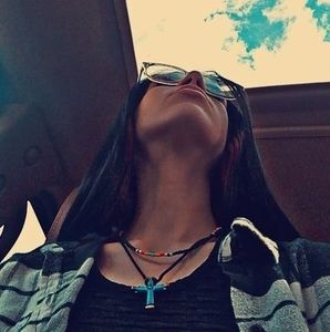 Meet your Posher, Fay